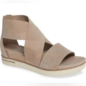 Eileen Fisher SPORT3-NU Perforated Stone Nubuck Tan Platform Sandals 8M